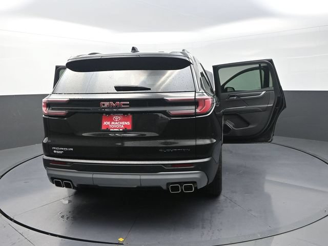 Used 2025 GMC Acadia Elevation FWD image 45