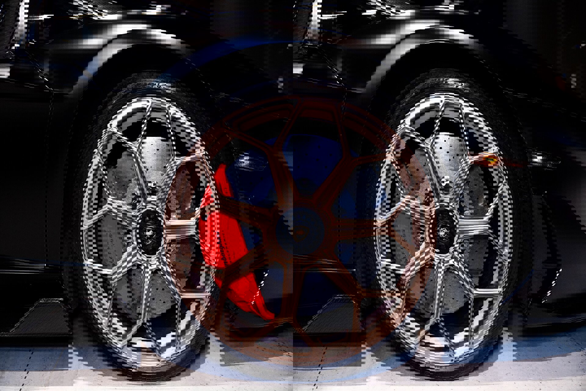 Used 2021 Lamborghini Aventador SVJ image 8