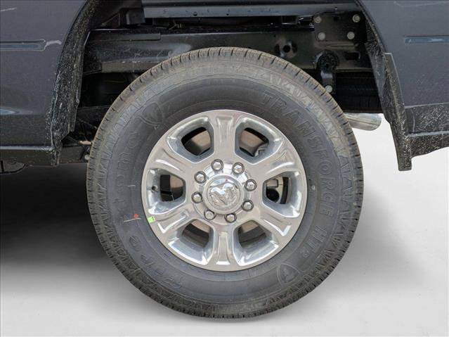 New 2025 RAM 2500 Big Horn AWD/4WD image 10