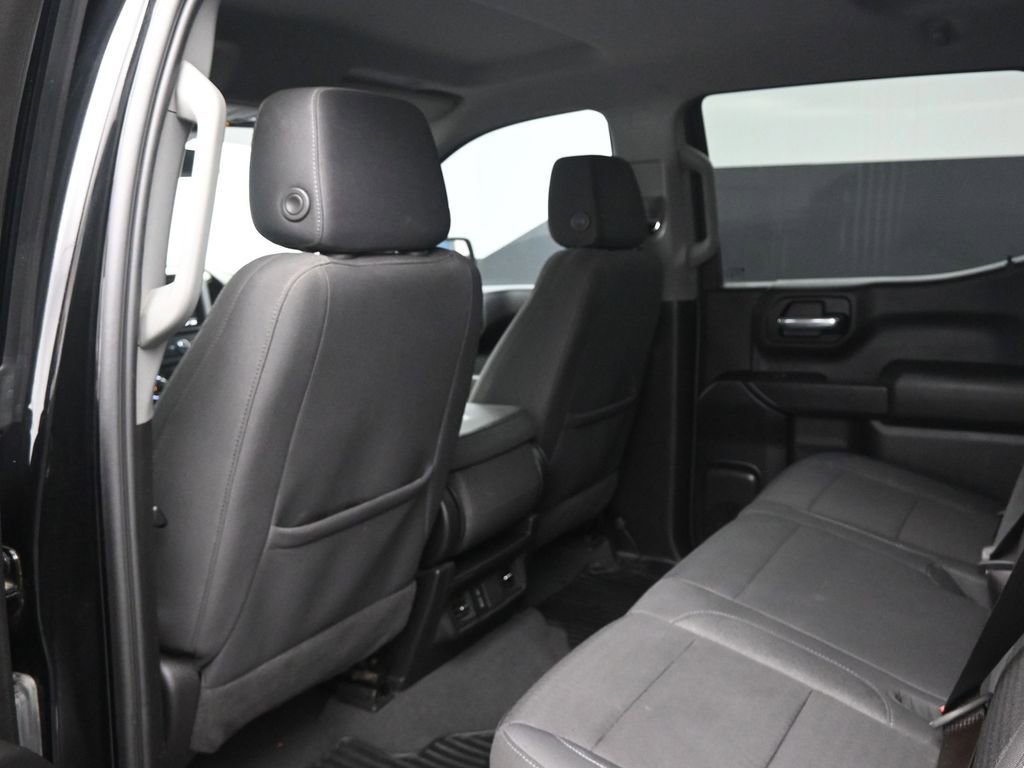 Used 2024 Chevrolet Silverado 1500 Custom image 17