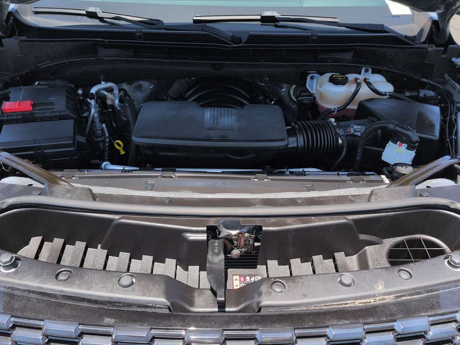 Used 2024 GMC Yukon Denali Ultimate AWD/4WD image 29