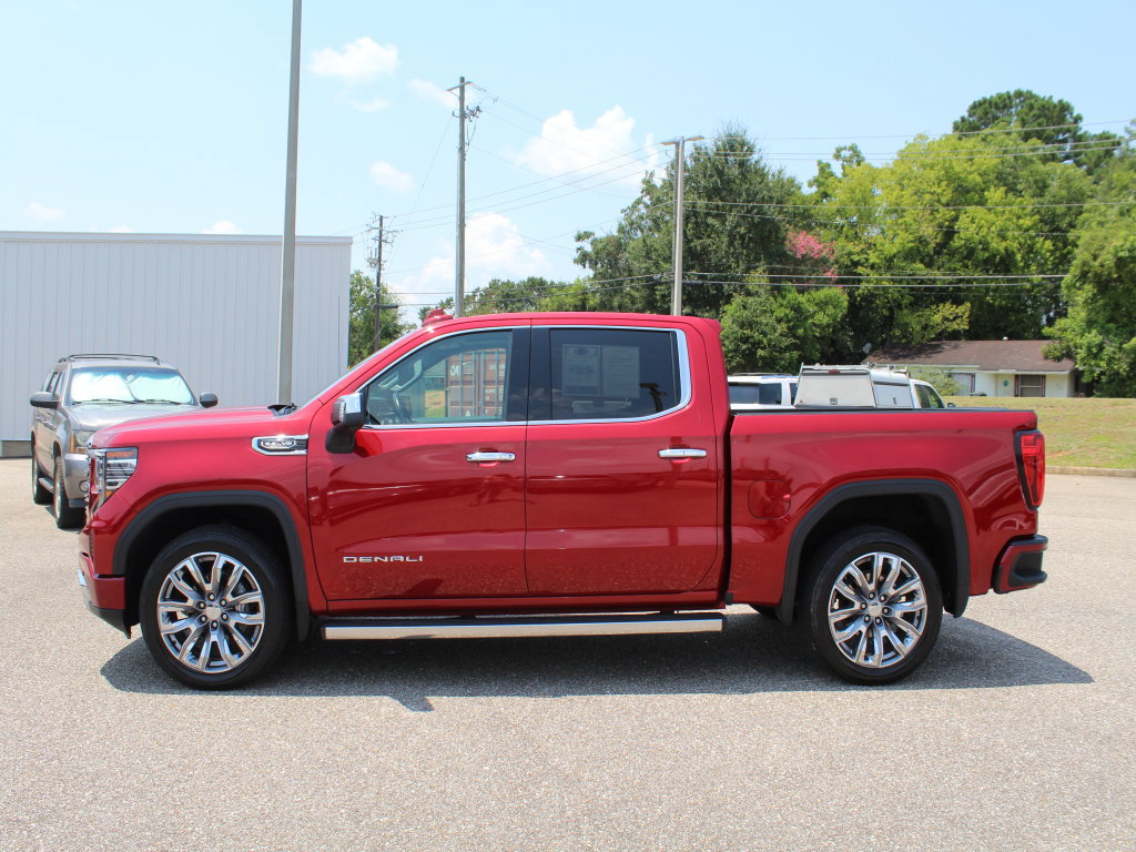 Used 2024 GMC Sierra 1500 Denali w/ Denali Reserve Package RWD image 9