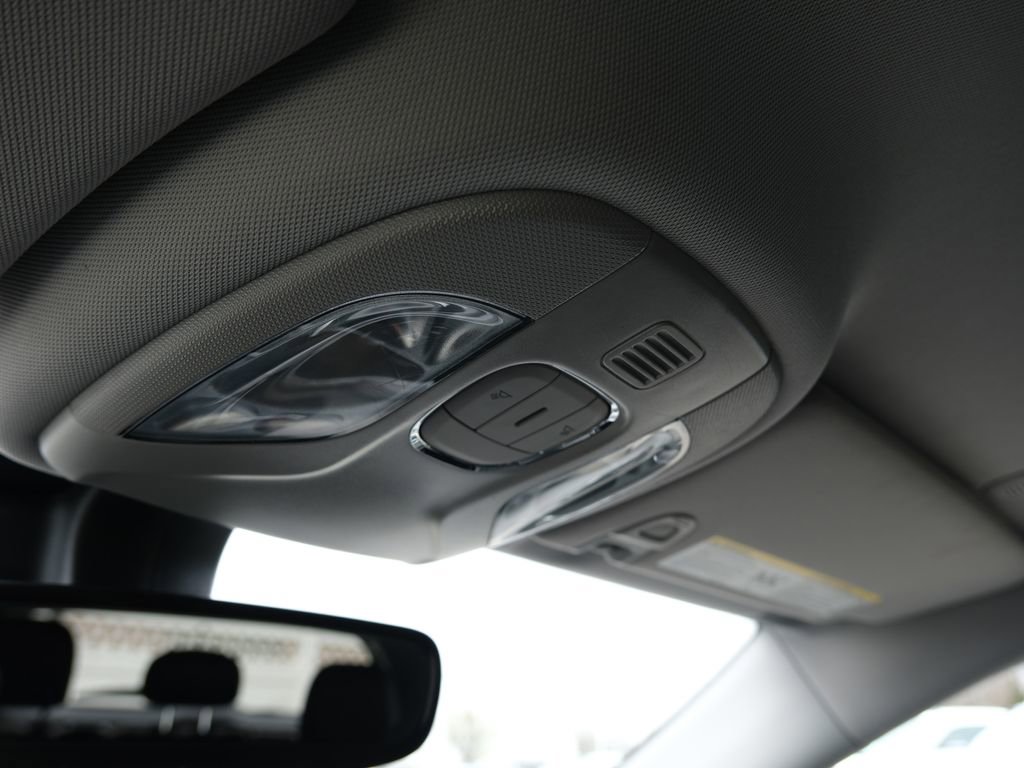 Used 2022 Jeep Compass Limited image 17