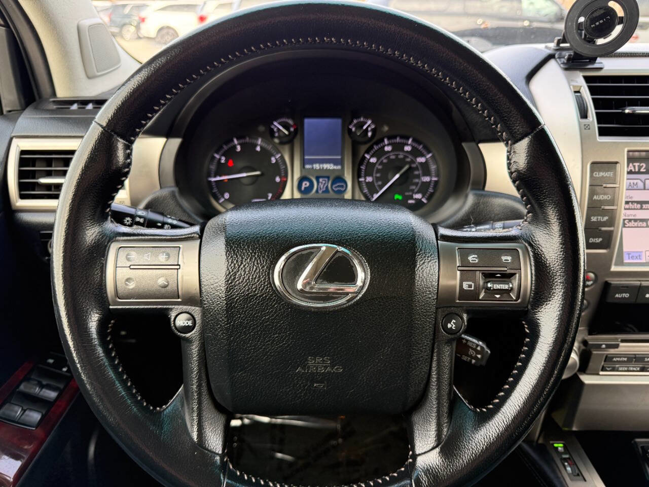 Used 2013 Lexus GX 460 image 32