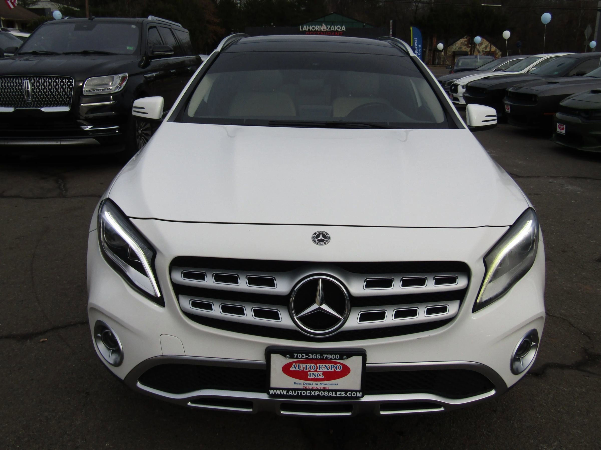 Used 2020 Mercedes-Benz GLA 250 4MATIC w/ Premium Package image 2