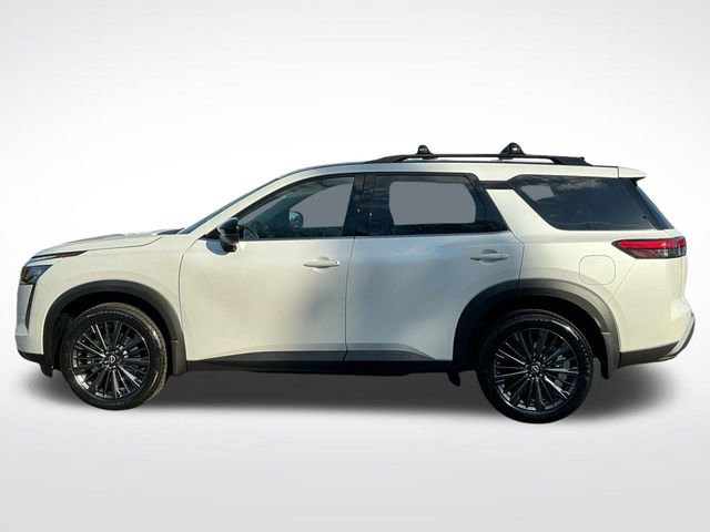 New 2026 Nissan Pathfinder SL image 3