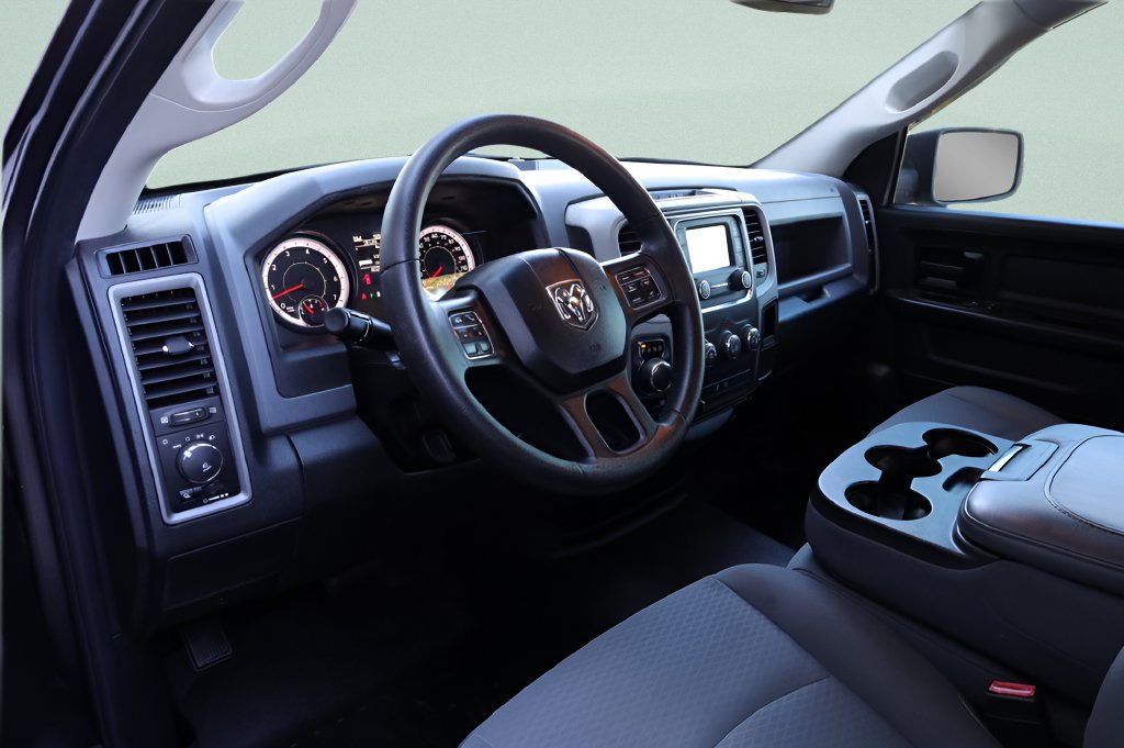 Used 2016 RAM 1500 Express AWD/4WD image 27