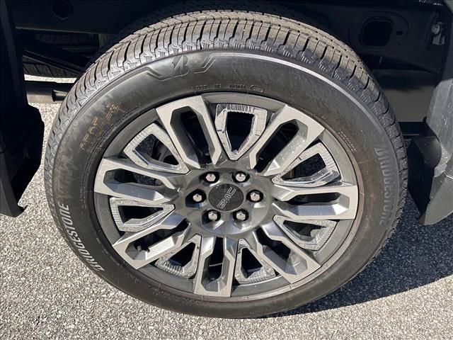 New 2026 GMC Sierra 1500 Denali Ultimate image 13