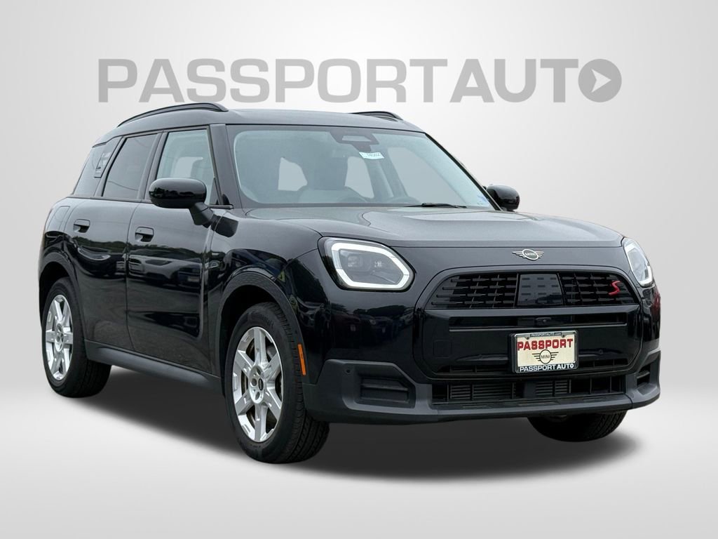 Certified 2025 MINI Cooper Countryman S w/ Comfort Package Max AWD/4WD image 3