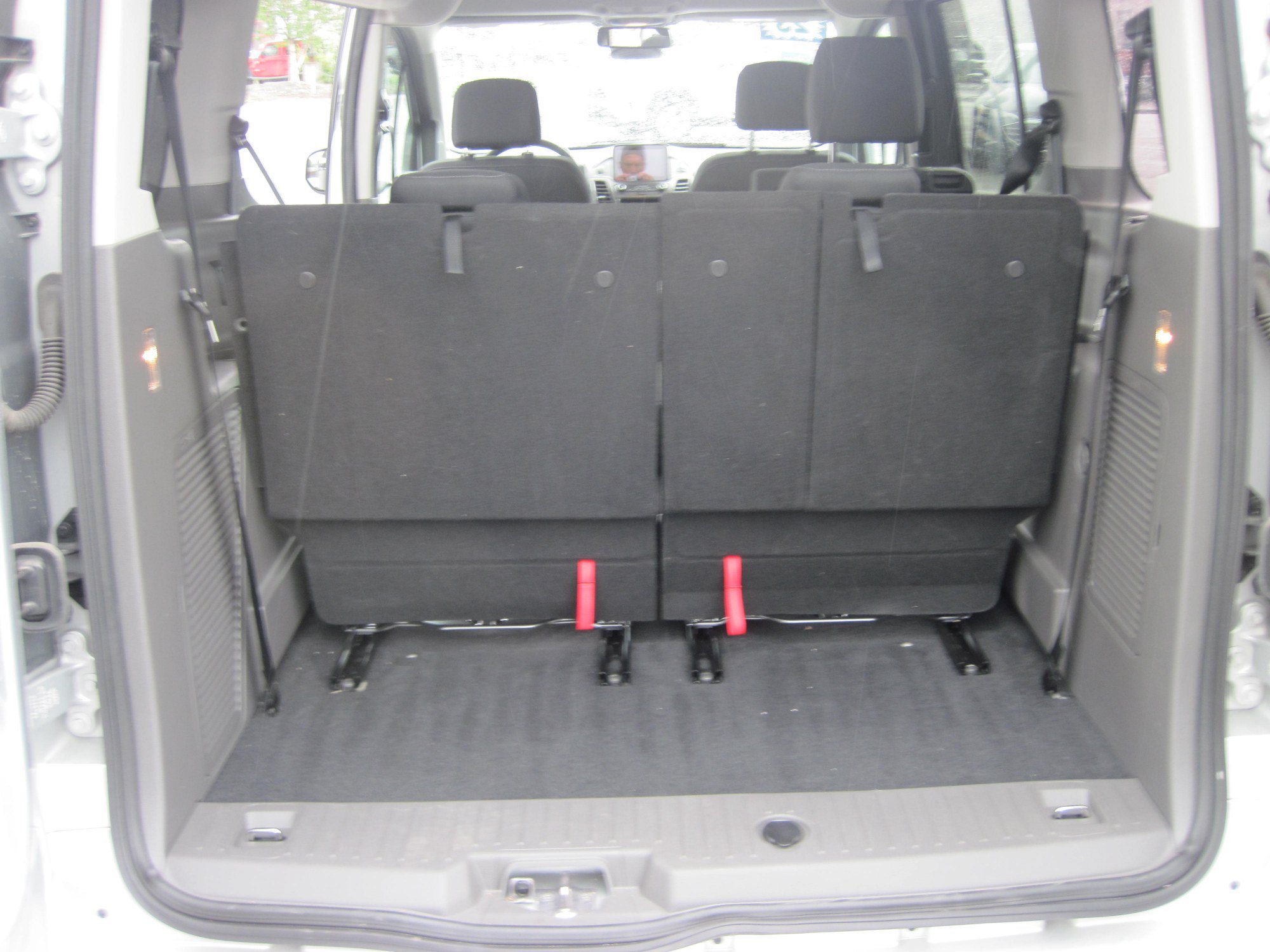 Used 2023 Ford Transit Connect XLT FWD image 9