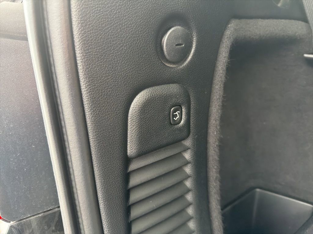 Used 2020 Dodge Durango GT image 23