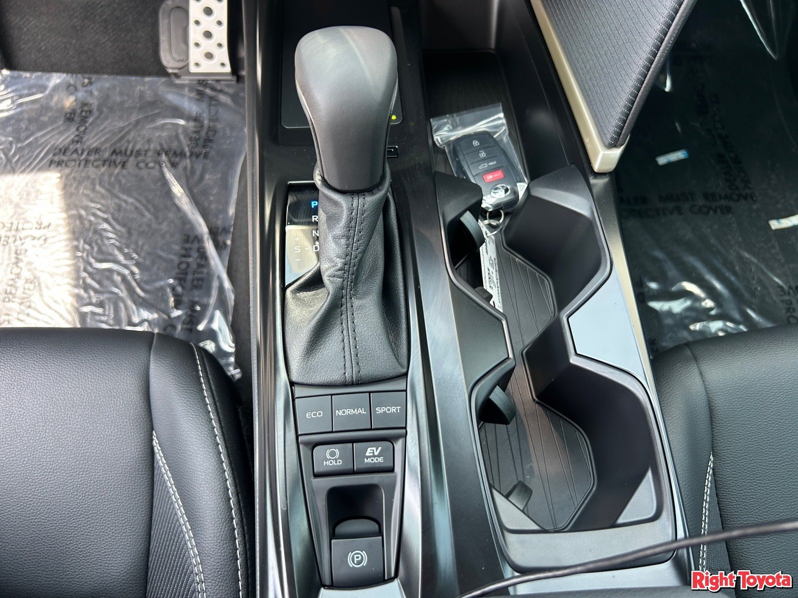 New 2026 Toyota Camry SE w/ Convenience Package FWD image 28