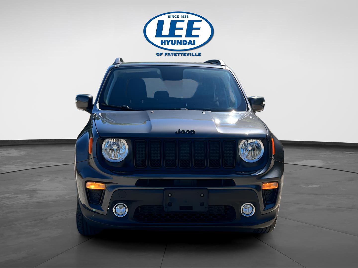 Used 2020 Jeep Renegade Altitude FWD image 2