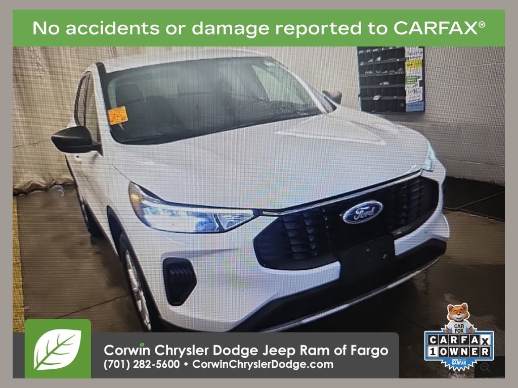 Used 2023 Ford Escape Active image 1