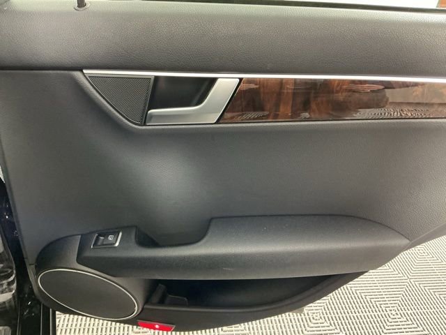 Used 2013 Mercedes-Benz C 300 4MATIC Sedan image 11