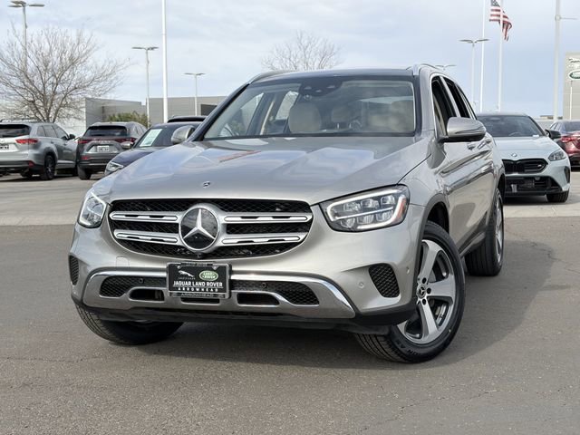 Used 2022 Mercedes-Benz GLC 300 4MATIC image 3