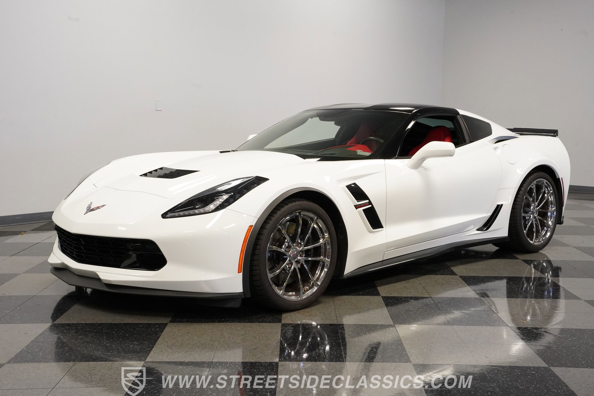 Used 2019 Chevrolet Corvette Grand Sport image 5