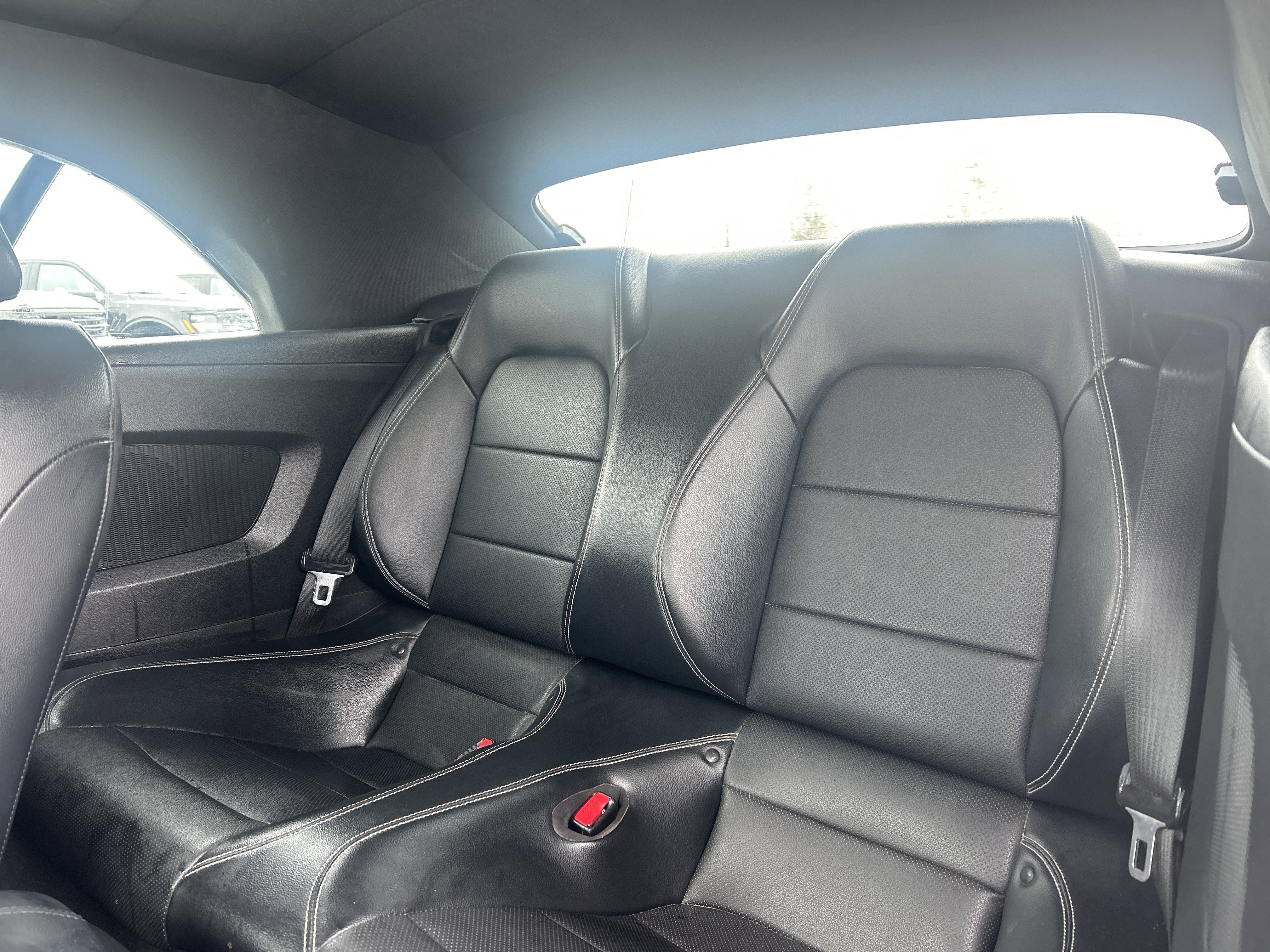 Used 2017 Ford Mustang Premium image 10