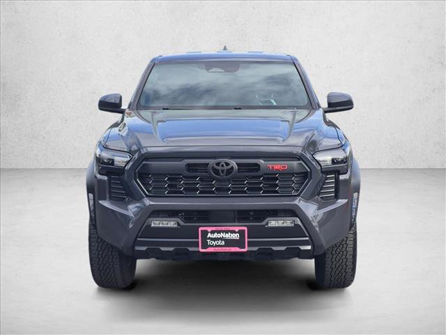 Certified 2025 Toyota Tacoma TRD Off-Road AWD/4WD image 2