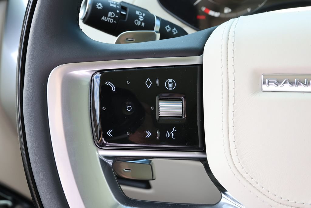 New 2026 Land Rover Range Rover SE AWD/4WD image 16