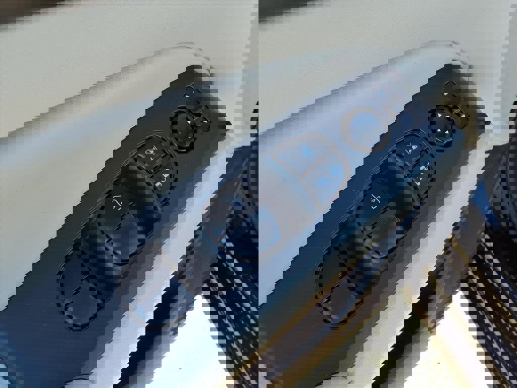 Used 2024 Nissan Altima 2.5 SV image 13