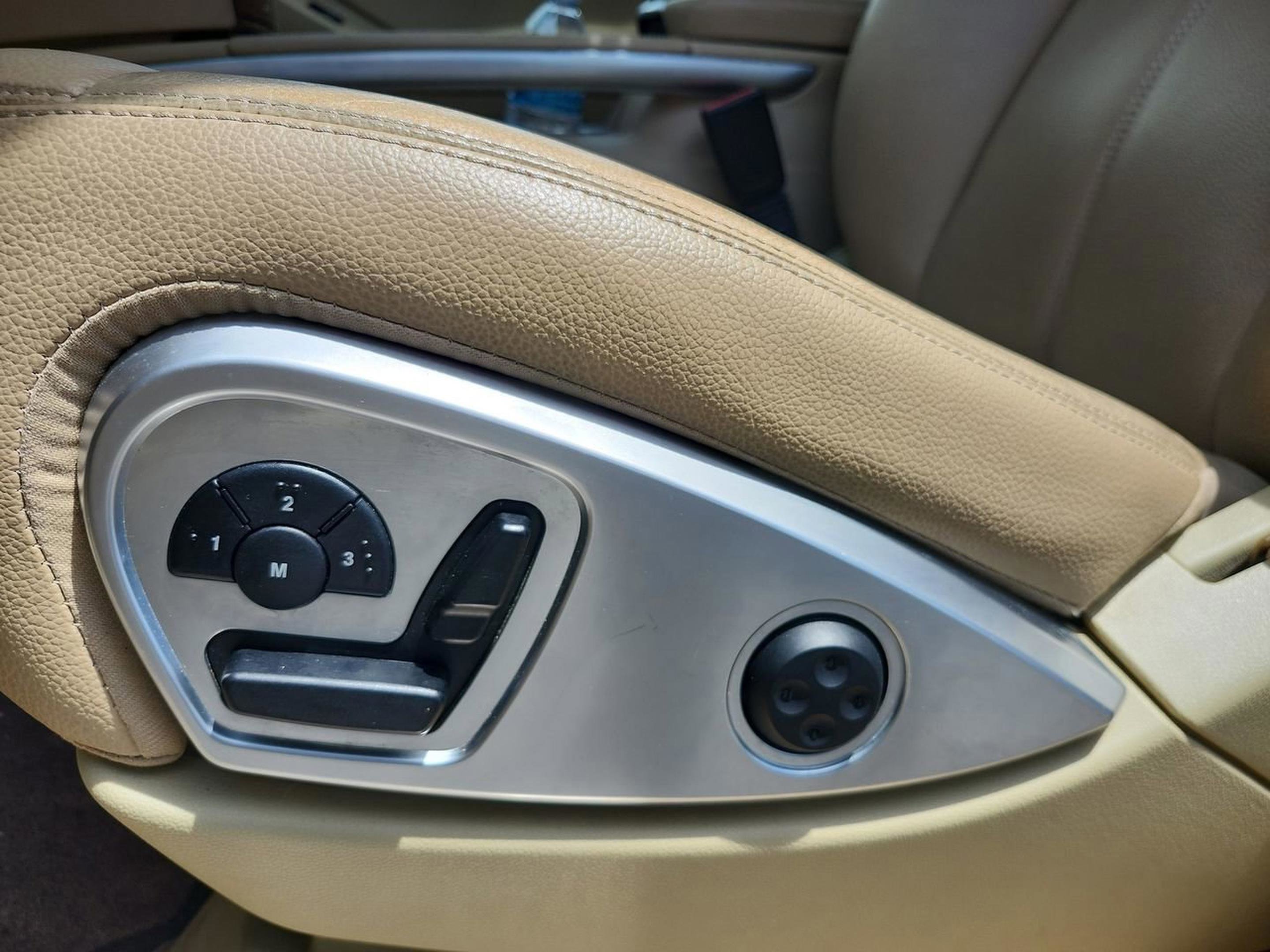 Used 2009 Mercedes-Benz GL 450 4MATIC image 12
