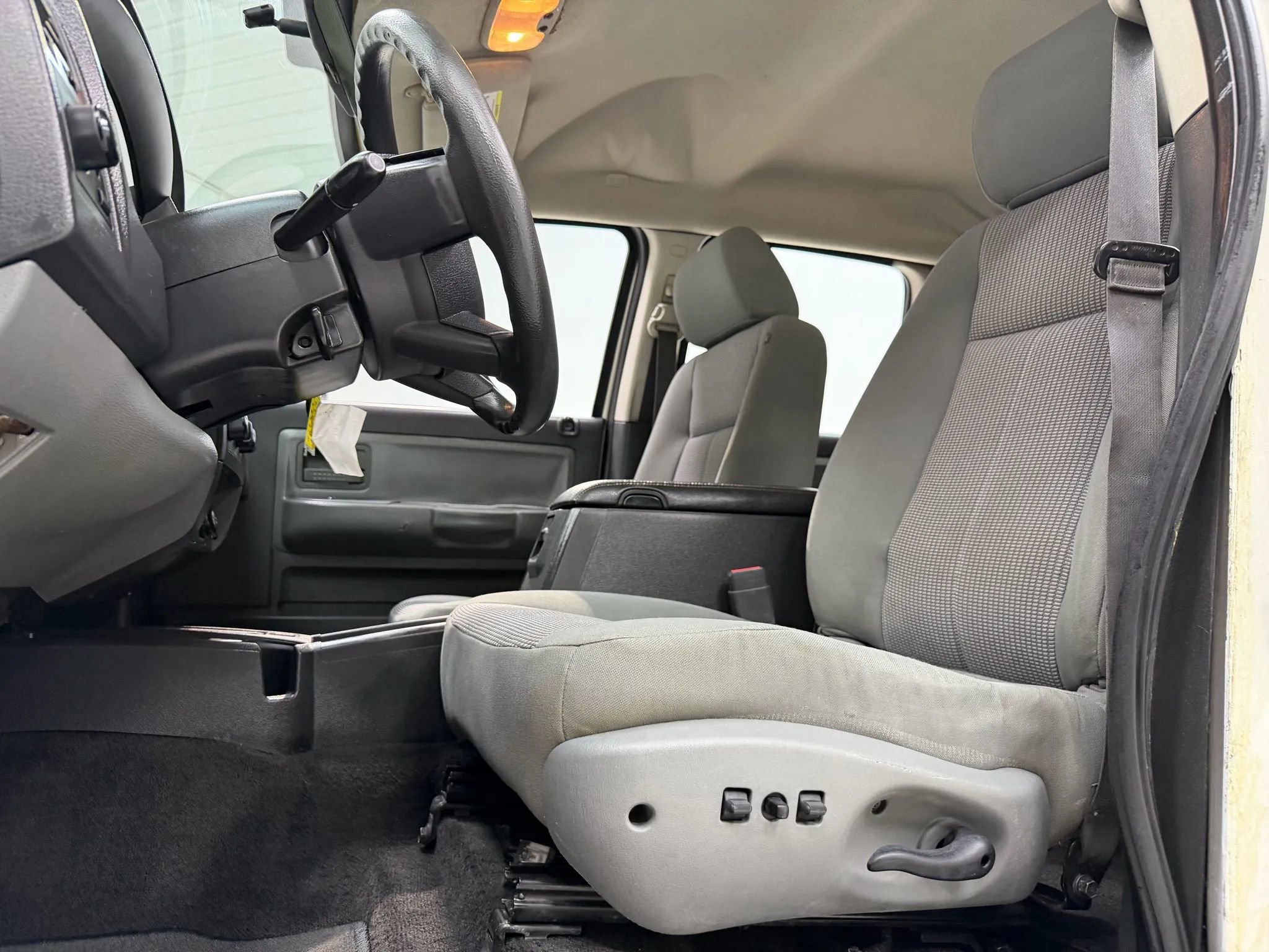 Used 2009 Dodge Dakota Big Horn w/ Extra Security Group image 15