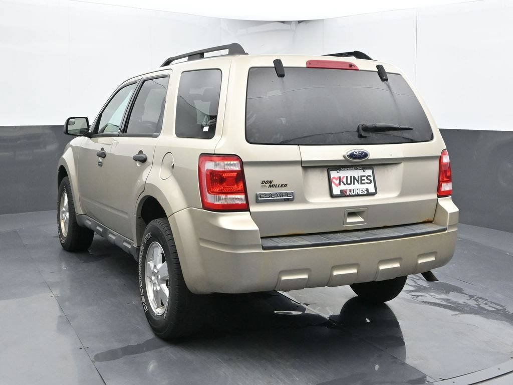 Used 2010 Ford Escape XLT FWD image 10