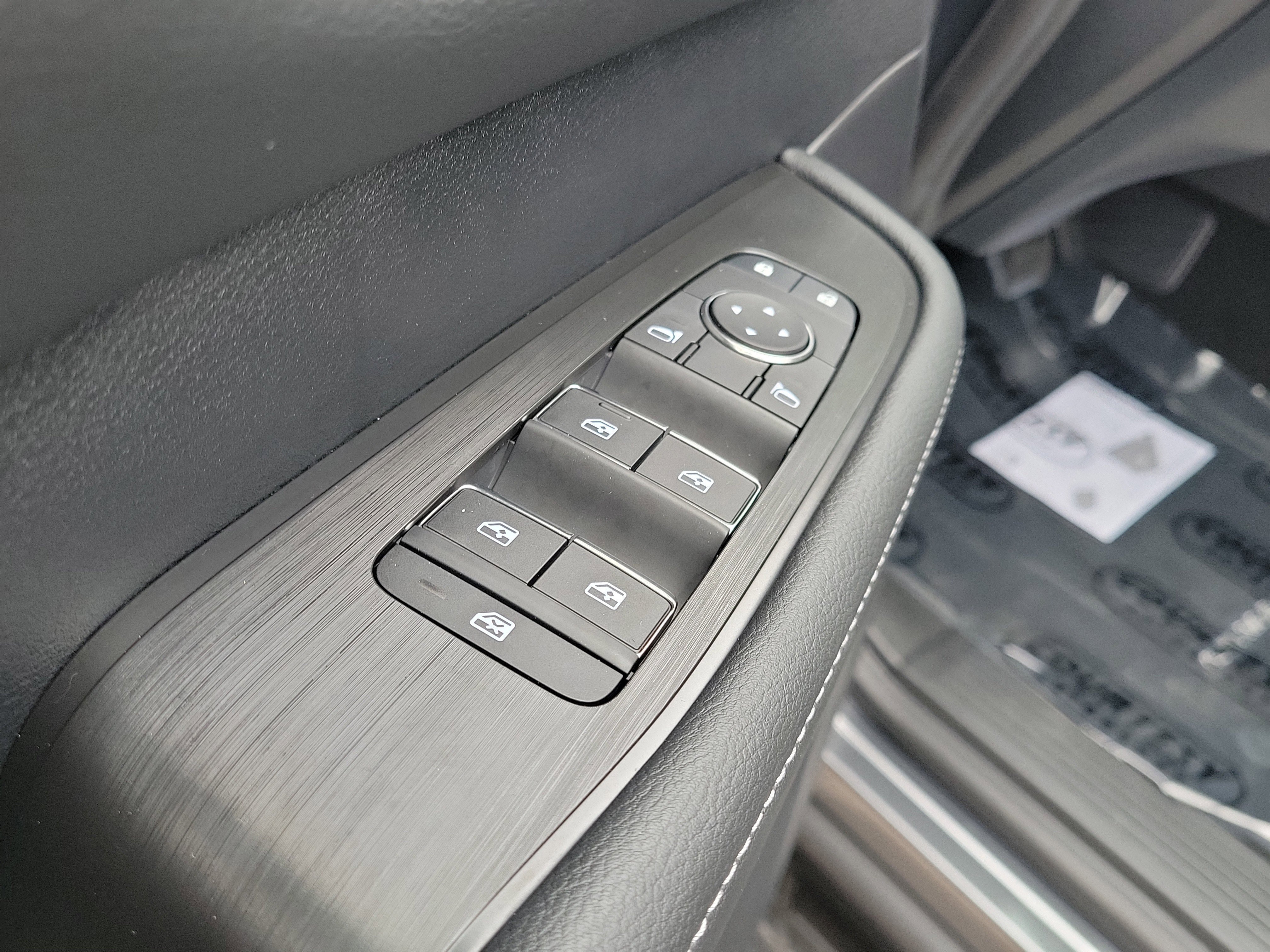 New 2026 Nissan Armada SV image 19