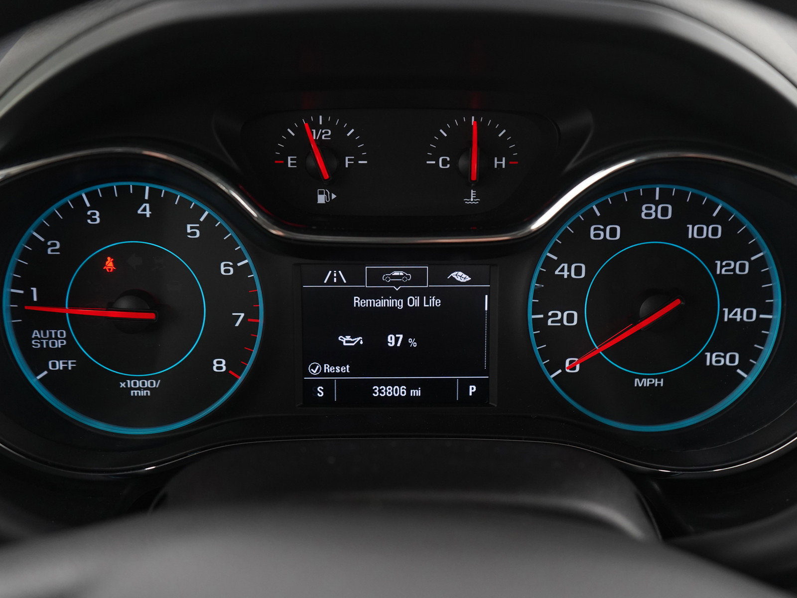 Used 2018 Chevrolet Cruze LT w/ Convenience Package image 23