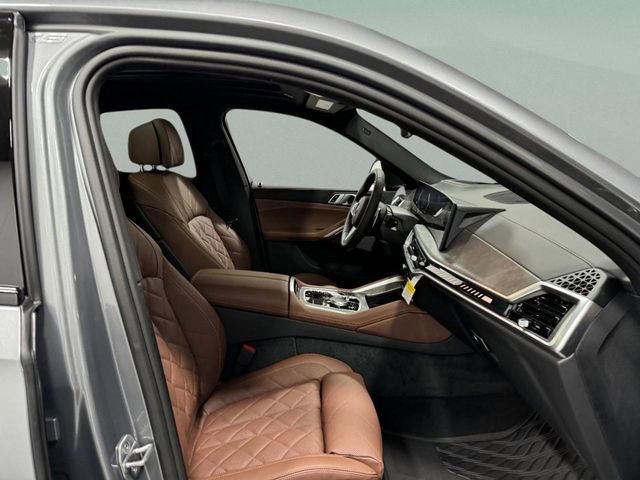 New 2026 BMW X6 M60i image 19
