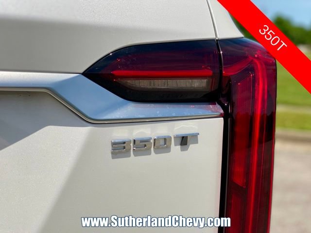 Used 2024 Cadillac XT6 Luxury w/ LPO, Floor Liner Package FWD image 13