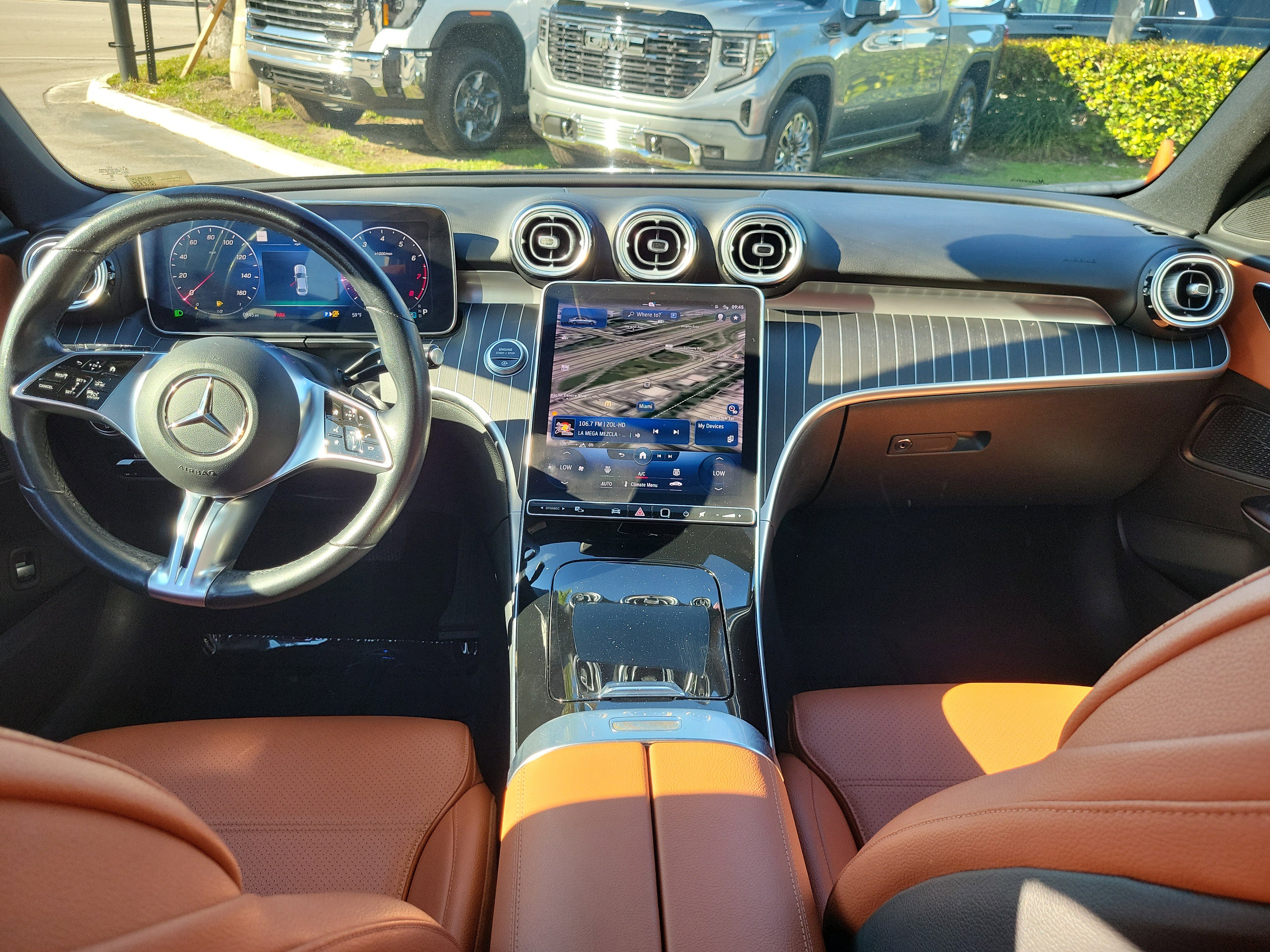 Used 2023 Mercedes-Benz C 300 Sedan image 16