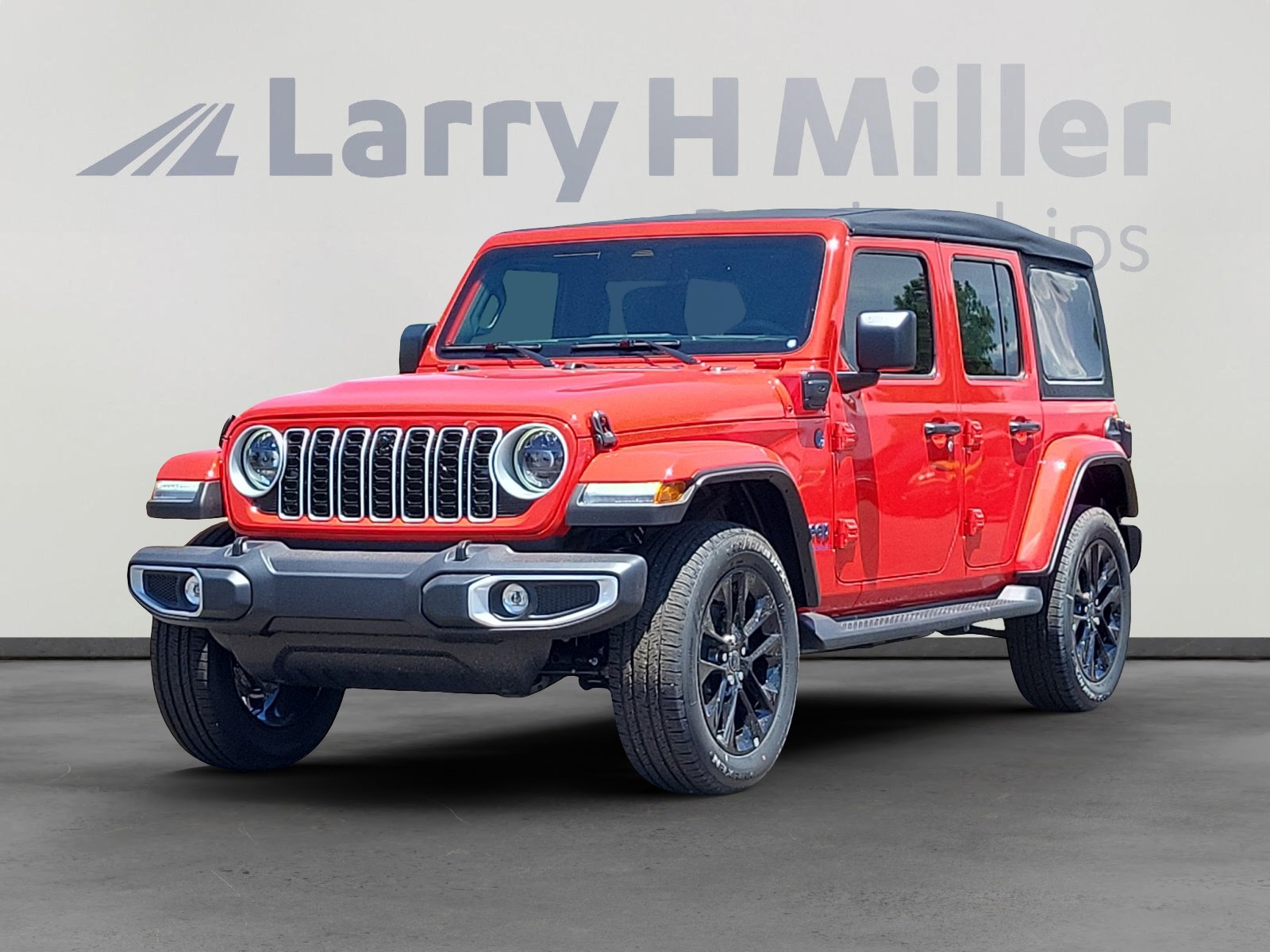 New 2025 Jeep Wrangler Sahara video 1