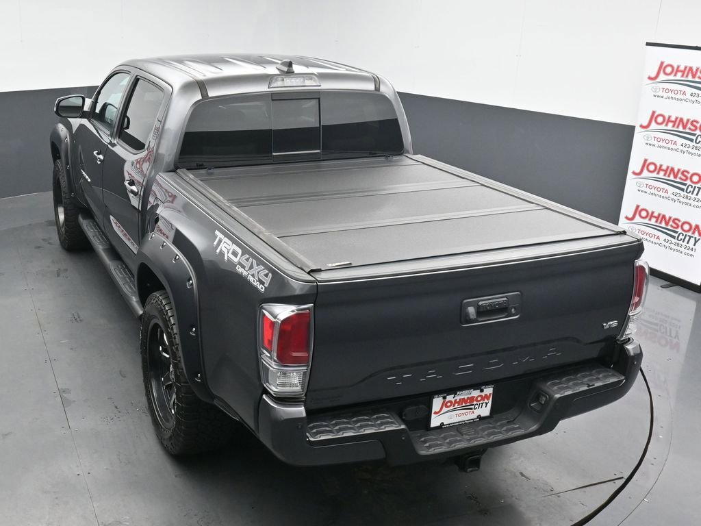 Used 2022 Toyota Tacoma TRD Off-Road w/ Technology Package image 28