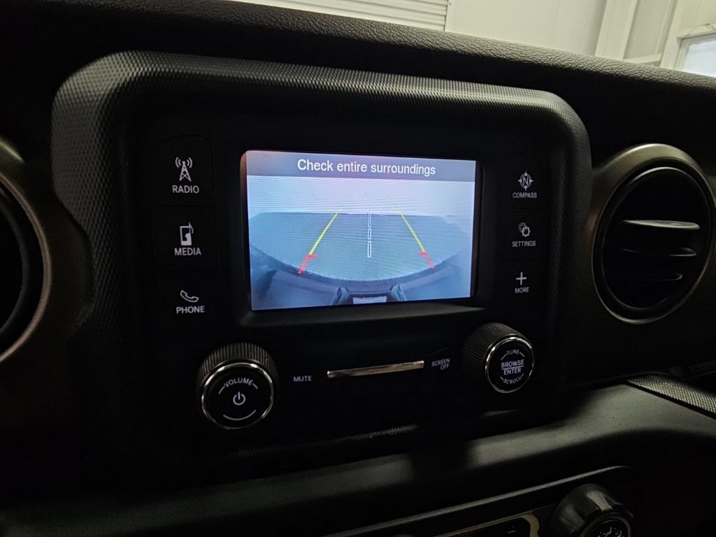 Used 2019 Jeep Wrangler Unlimited Sport S AWD/4WD image 18