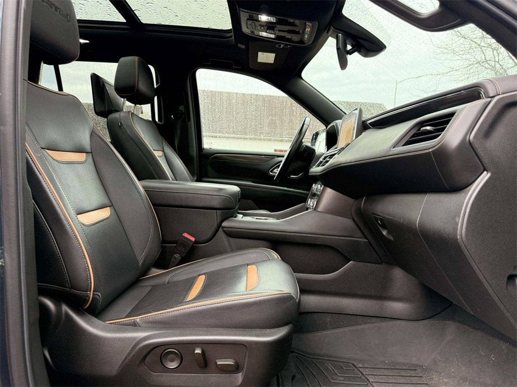 Used 2021 GMC Yukon AT4 w/ AT4 Premium Package image 15