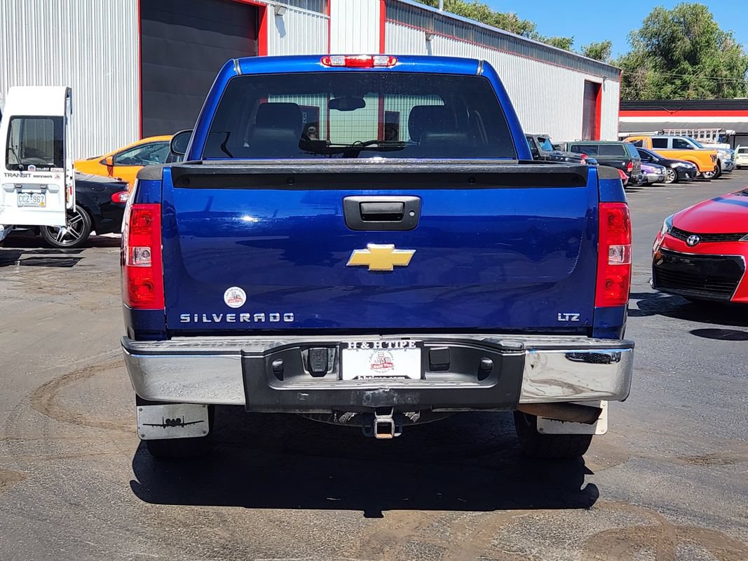 Used 2013 Chevrolet Silverado 1500 LTZ AWD/4WD image 10
