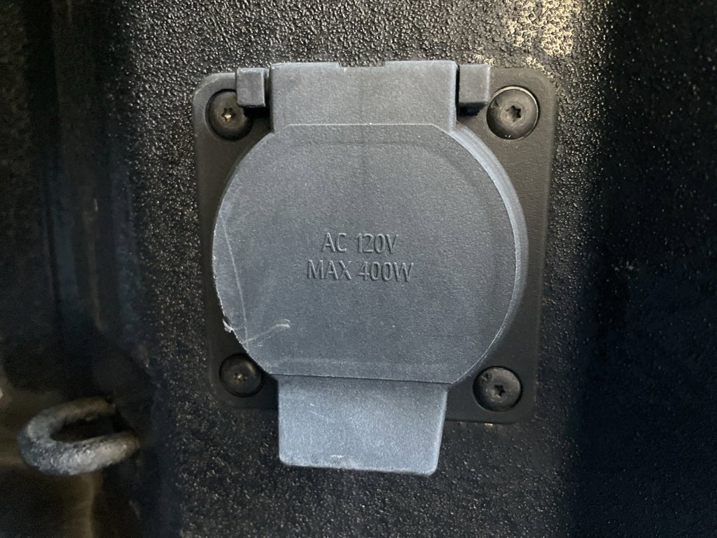 Used 2022 Chevrolet Silverado 1500 Custom image 12