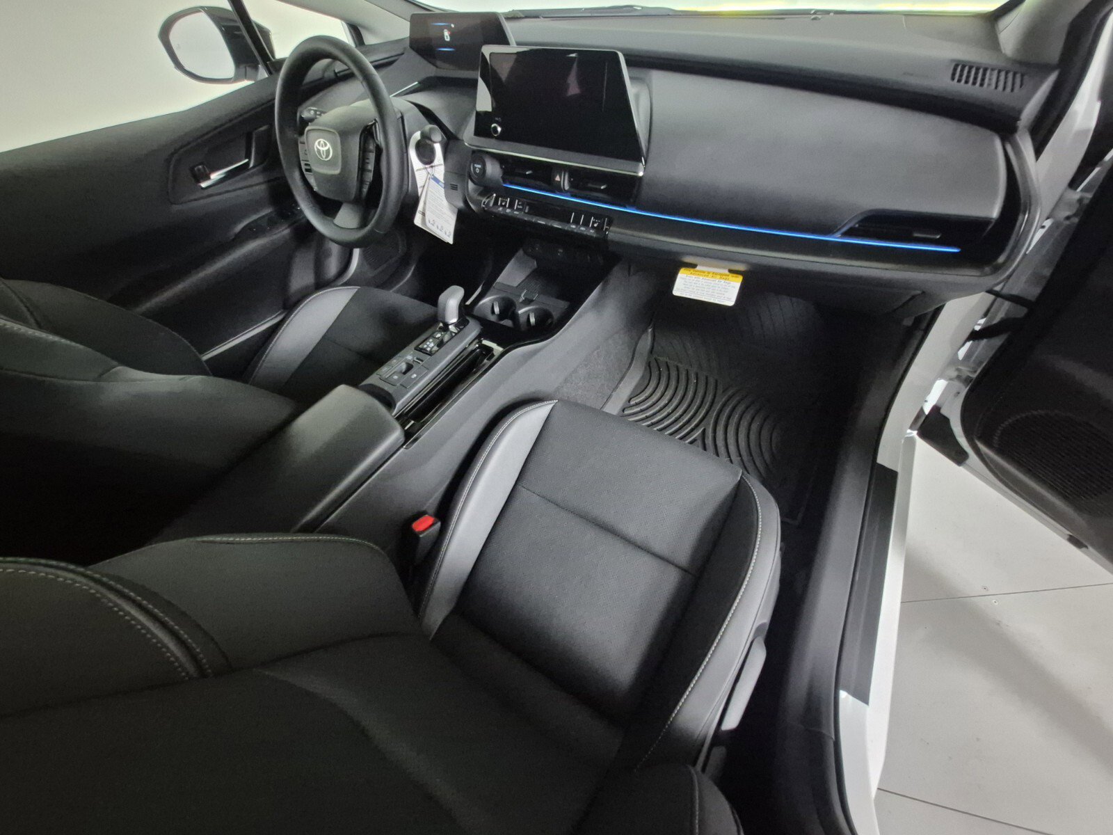 New 2026 Toyota Prius AWD image 38
