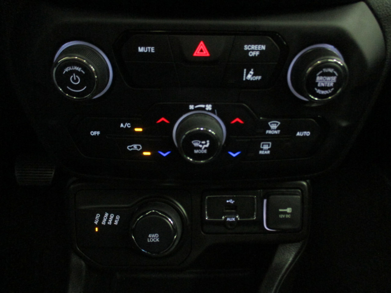 Used 2021 Jeep Renegade Limited w/ Sun & Sound Group image 21