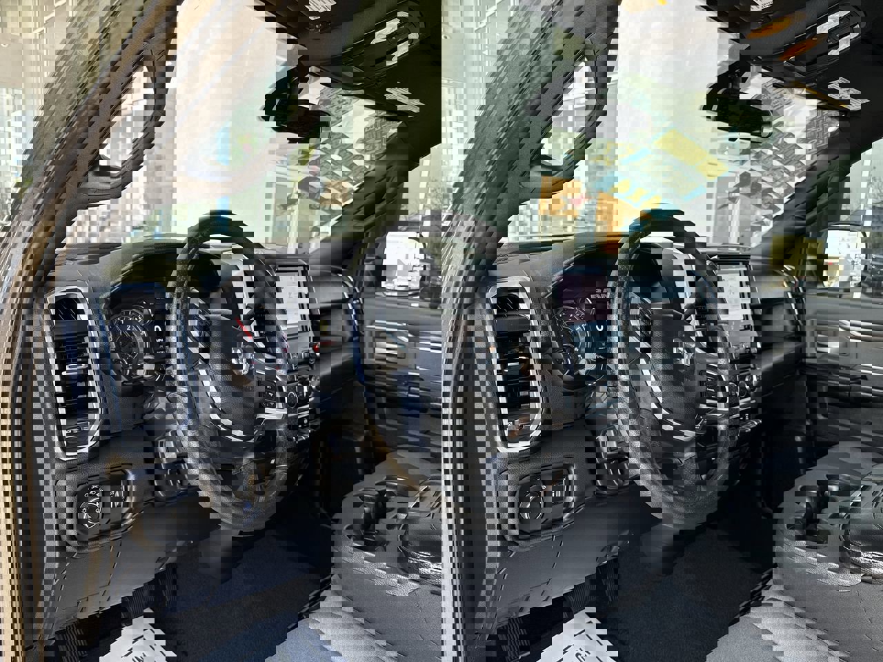 Used 2022 RAM 2500 Big Horn w/ Cold Weather Group image 9