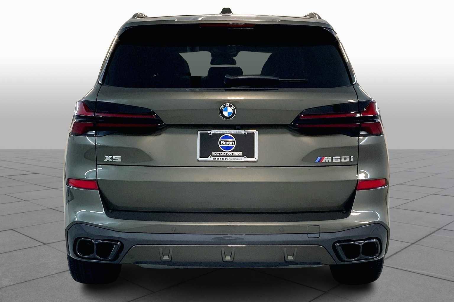 Used 2025 BMW X5 M60i image 4