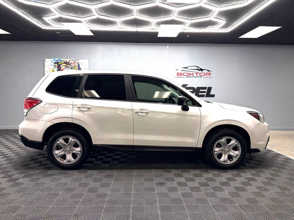 Used 2018 Subaru Forester 2.5i AWD/4WD image 16