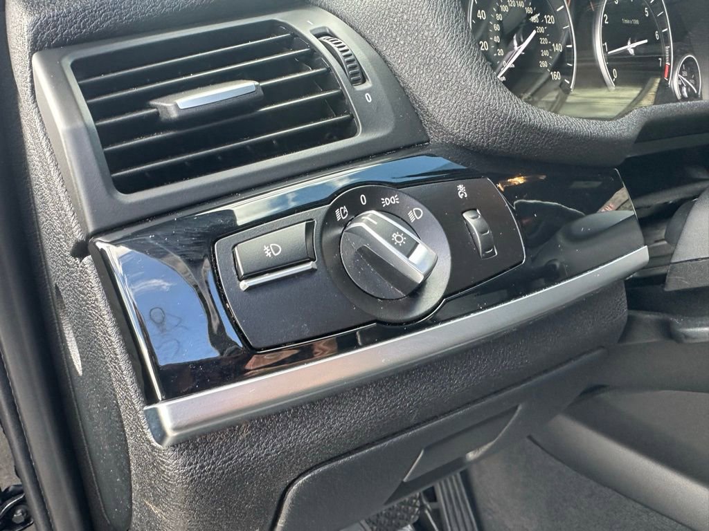 Used 2017 BMW X3 xDrive35i image 14