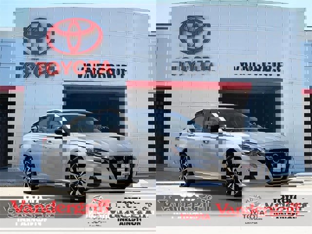 Used 2021 Nissan Altima 2.5 SR