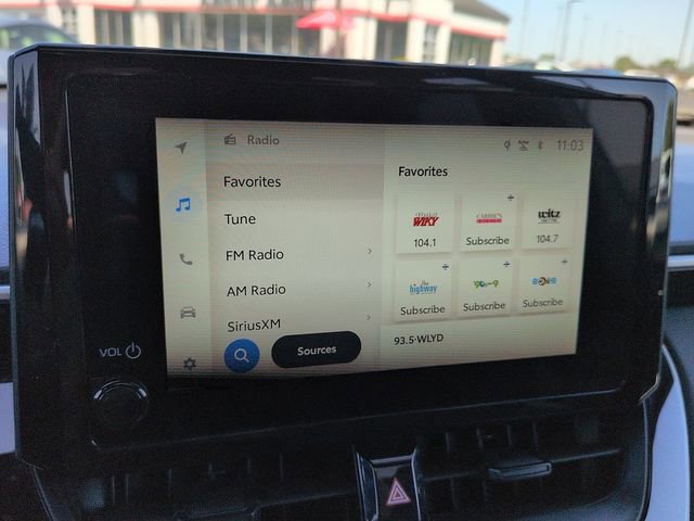 Used 2024 Toyota Corolla Cross AWD Hybrid w/ Moonroof Package image 22