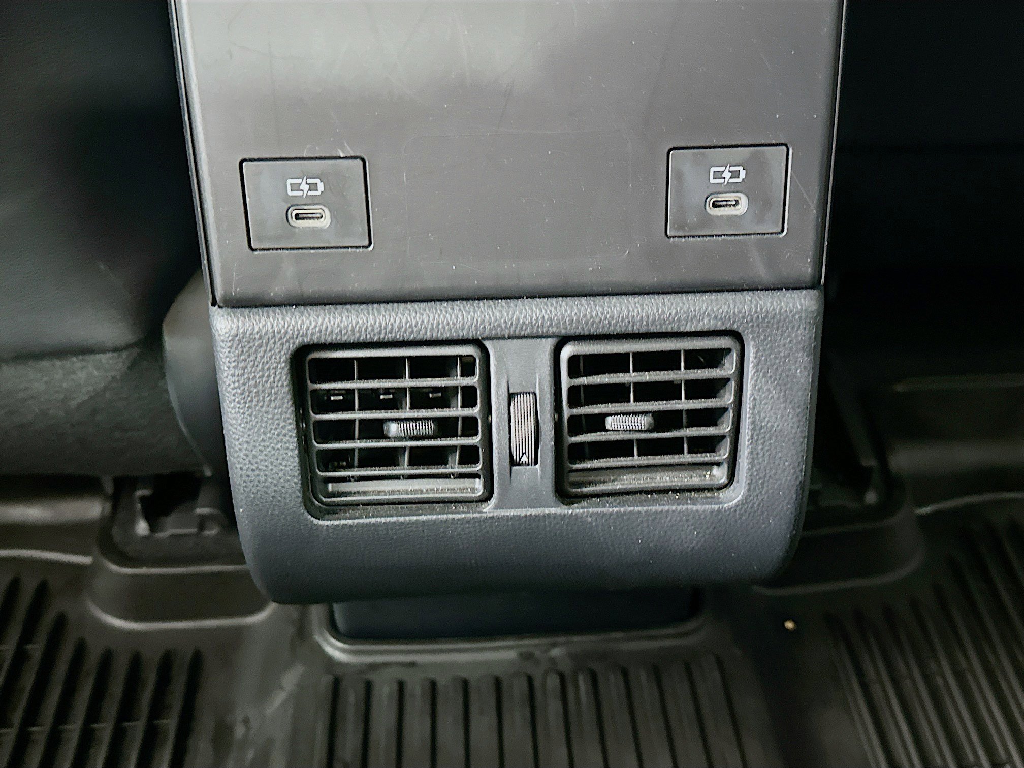 Used 2023 Toyota bZ4X XLE AWD/4WD image 29
