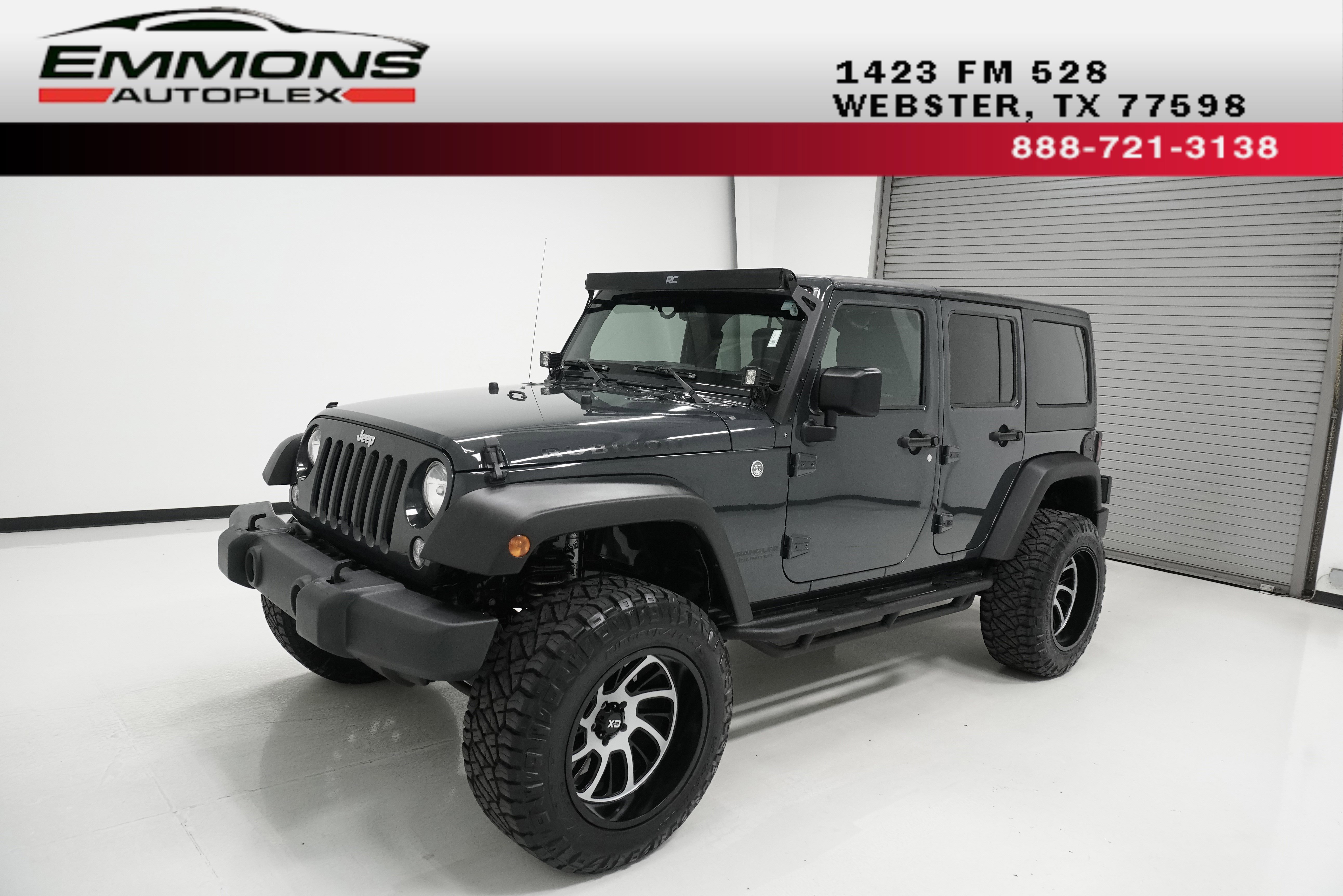 Used 2016 Jeep Wrangler Unlimited Rubicon w/ Connectivity Group AWD/4WD image 1