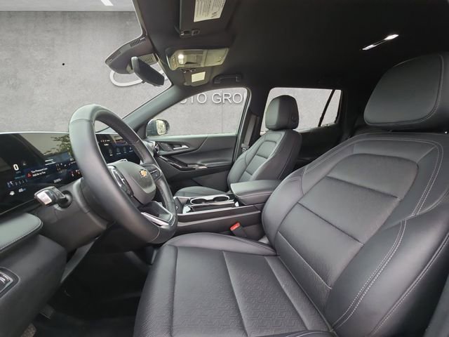 Used 2025 Chevrolet Equinox LT w/ Convenience Package II FWD image 19
